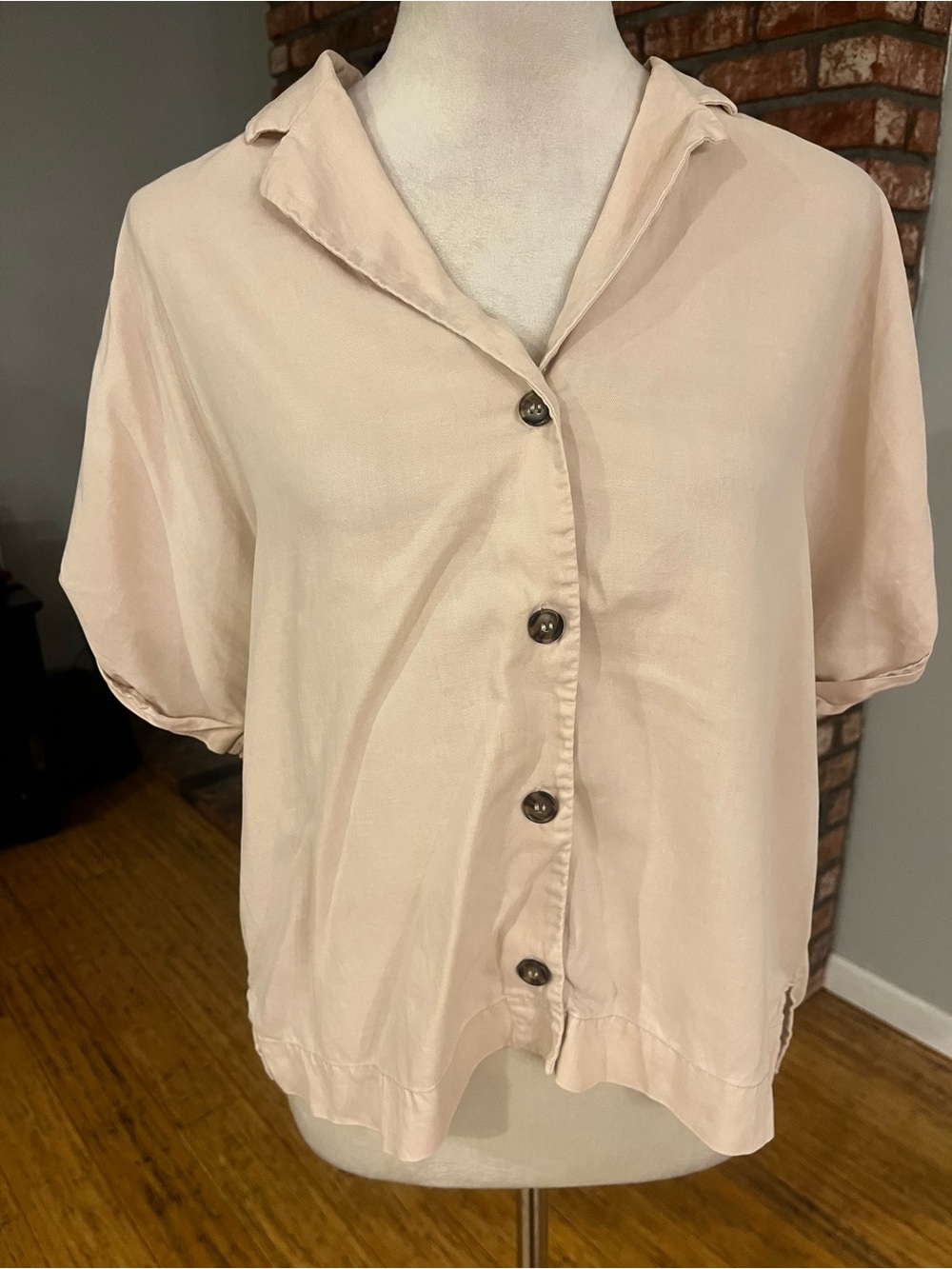 & Other Stories Pale Blush Short Sleeve Button-Down Top